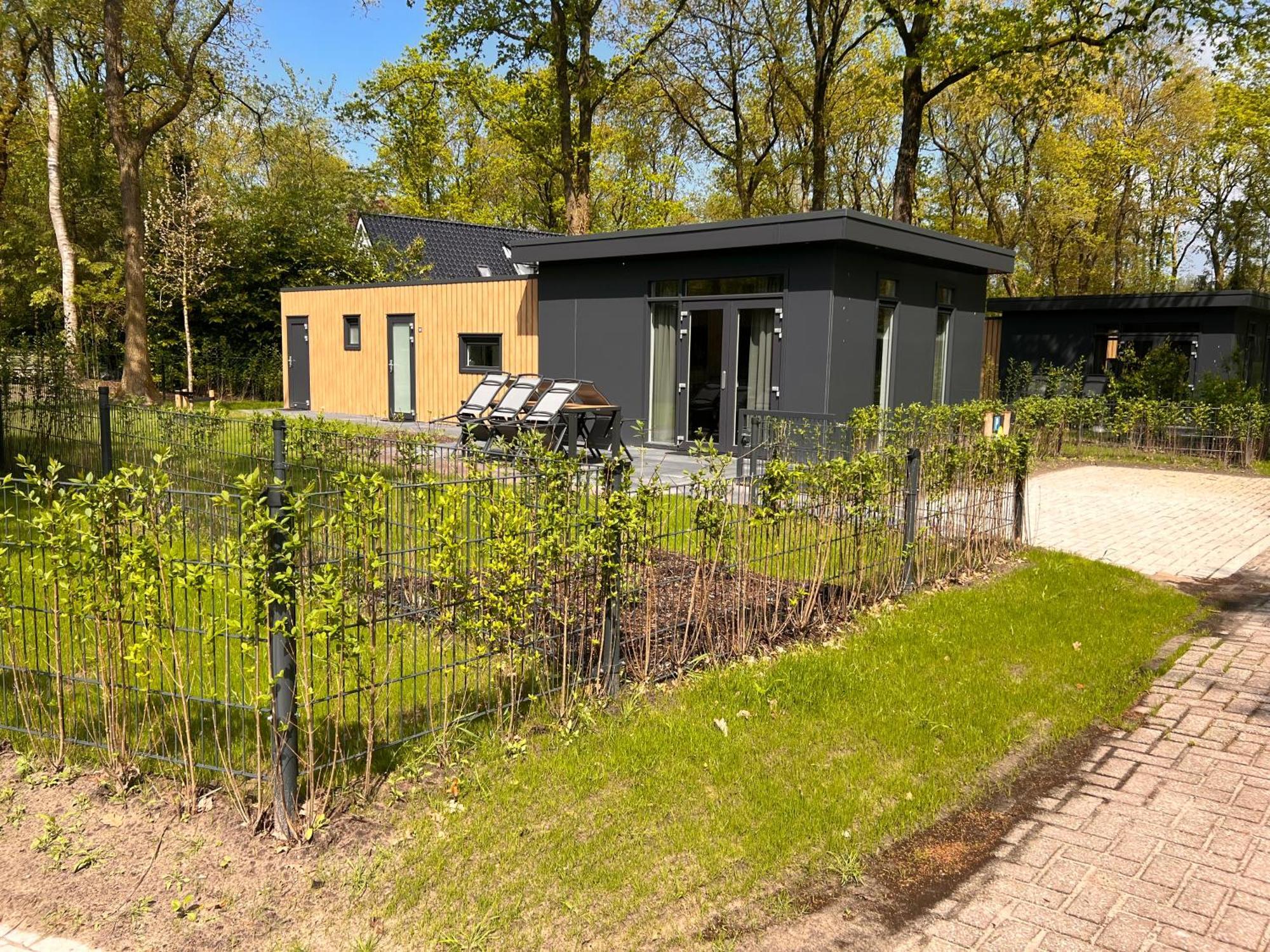 Park Drentheland Hotel Zorgvlied Exterior photo